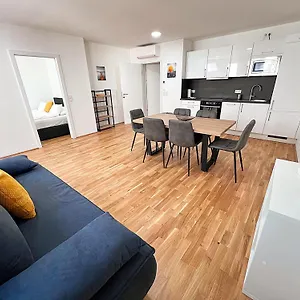 Modern, New, Next To Metro - Gg13 Wien